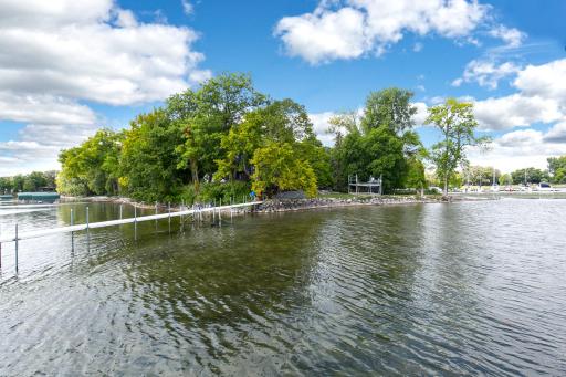 4595 Enchanted Point, Mound, MN 55364