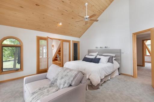4595 Enchanted Point, Mound, MN 55364