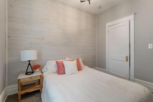 324 2nd Avenue S, South Saint Paul, MN 55075