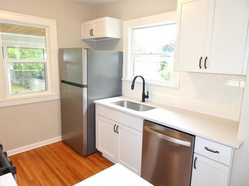 New Kit Appls / Tile Backsplash