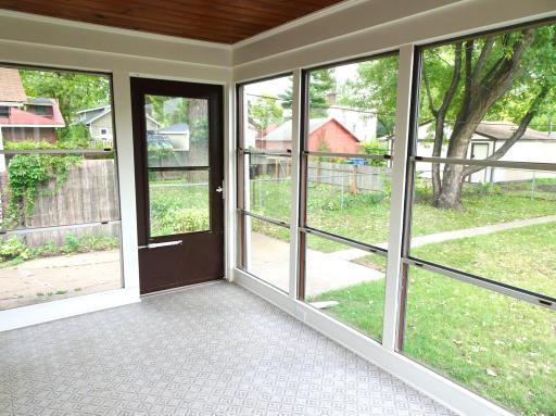 Rear 3-Season Porch to Patio