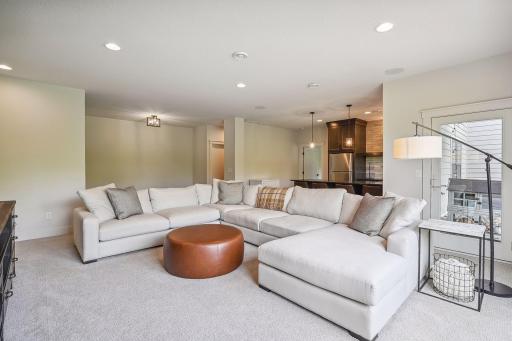 5046 Settlers Court, Independence, MN 55359