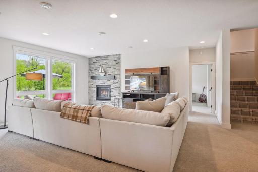5046 Settlers Court, Independence, MN 55359