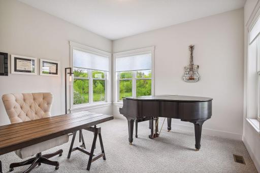 5046 Settlers Court, Independence, MN 55359