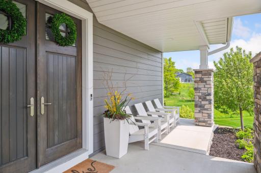 5046 Settlers Court, Independence, MN 55359