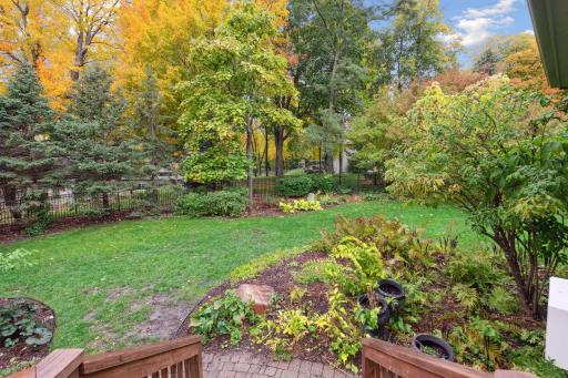 28065 Boulder Bridge Drive, Excelsior, MN 55331