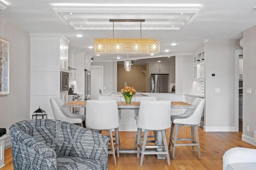 540 Indian Mound Street, 1B, Wayzata, MN 55391