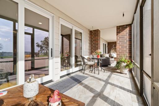 540 Indian Mound Street, 1B, Wayzata, MN 55391