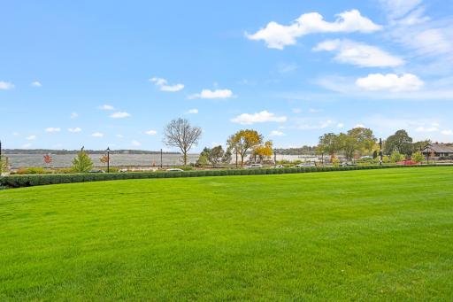 540 Indian Mound Street, 1B, Wayzata, MN 55391