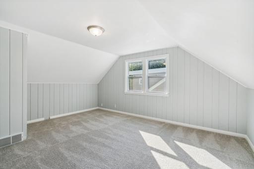 5501 33rd Avenue S, Minneapolis, MN 55417