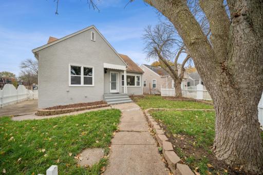 5501 33rd Avenue S, Minneapolis, MN 55417