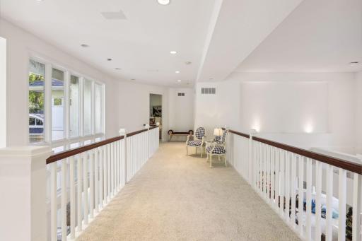 4220 Trillium Lane E, Minnetrista, MN 55364