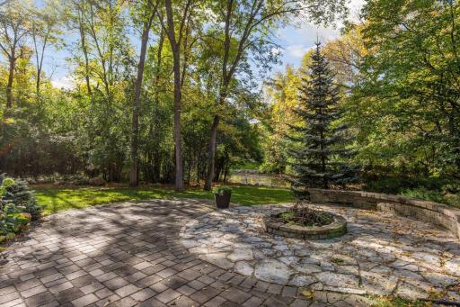 4220 Trillium Lane E, Minnetrista, MN 55364