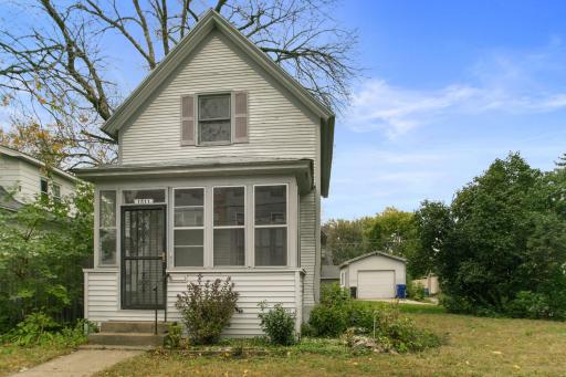 1511 Thomas Avenue, Saint Paul, MN 55104