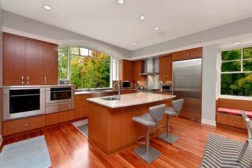 bright, spacious kitchen Bosch, Wolf, Subzero