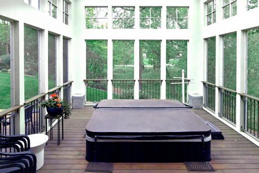 Hot tub under the glass dome