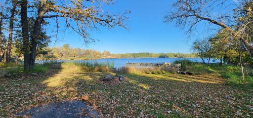 150' of Rainy Lake shoreline