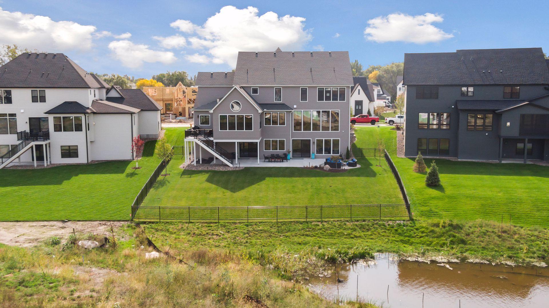 One of the nicest lots in the n'hood!