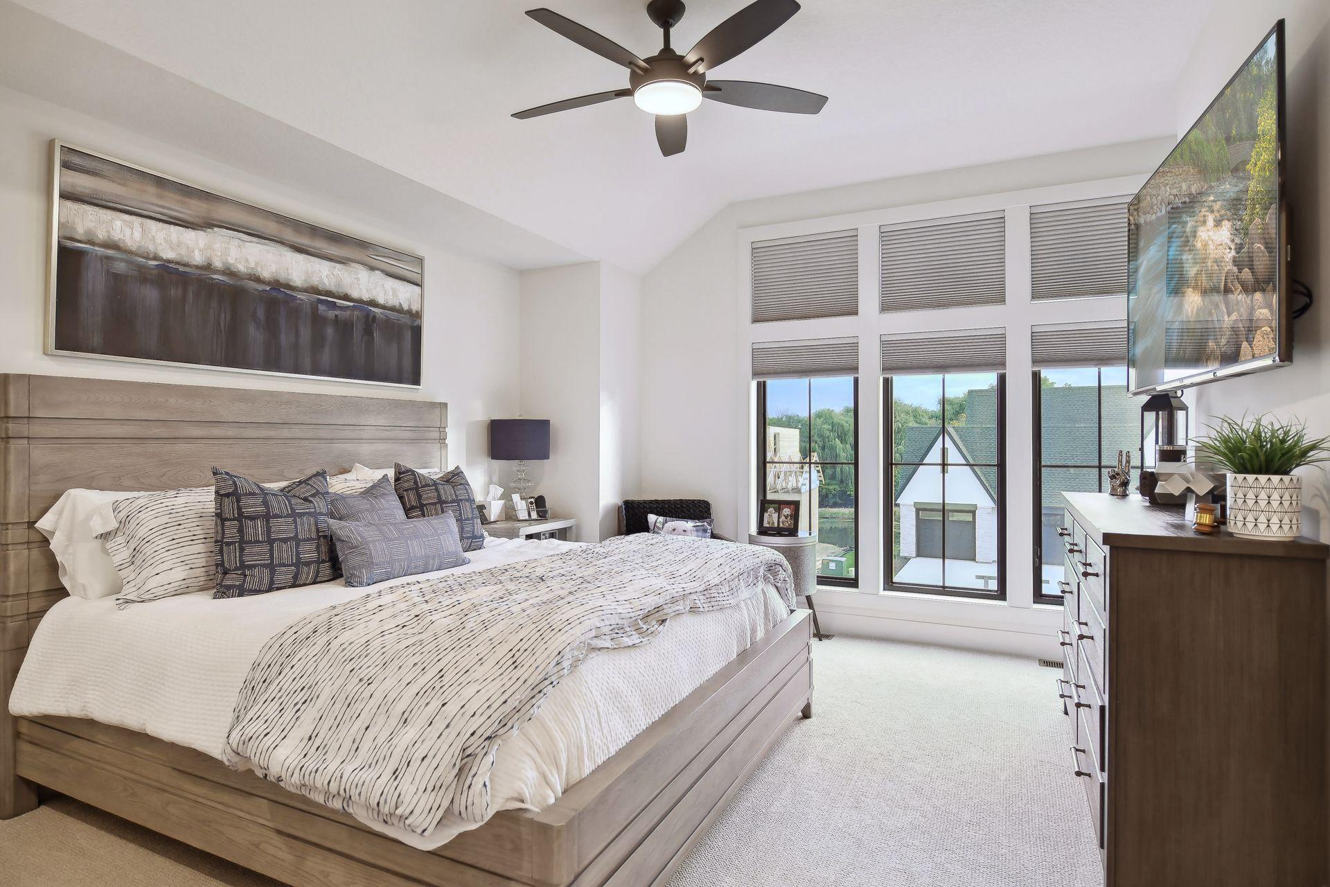 Spacious bedrooms & closets