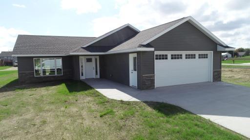 518 Glynn Avenue NE, Grand Meadow, MN 55936