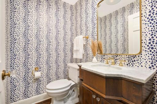 4509 Wooddale Avenue, Edina, MN 55424