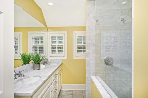 4509 Wooddale Avenue, Edina, MN 55424