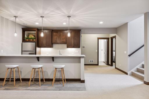 4505 Ewing Avenue S, Minneapolis, MN 55410