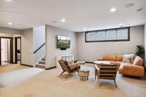 4505 Ewing Avenue S, Minneapolis, MN 55410