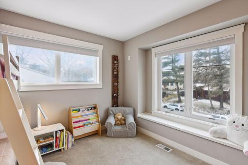 4505 Ewing Avenue S, Minneapolis, MN 55410