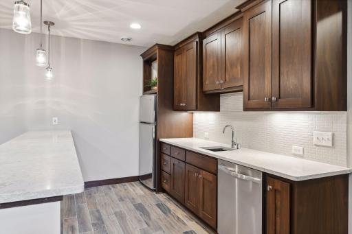 4505 Ewing Avenue S, Minneapolis, MN 55410