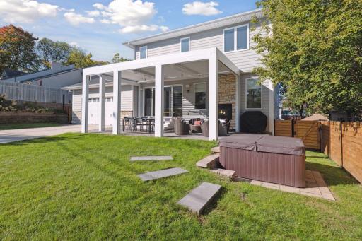 4505 Ewing Avenue S, Minneapolis, MN 55410