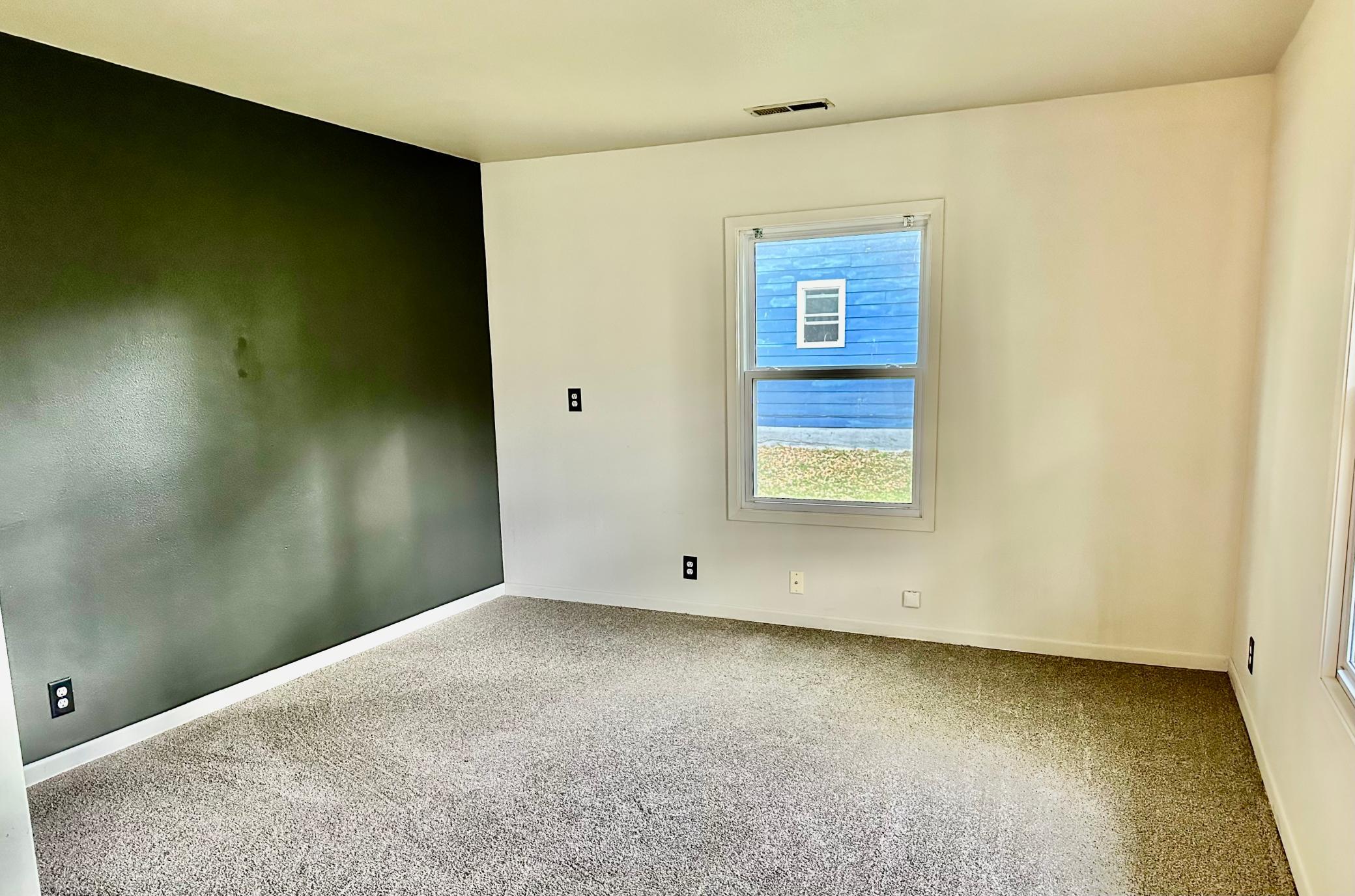 Livingroom.c.jpg