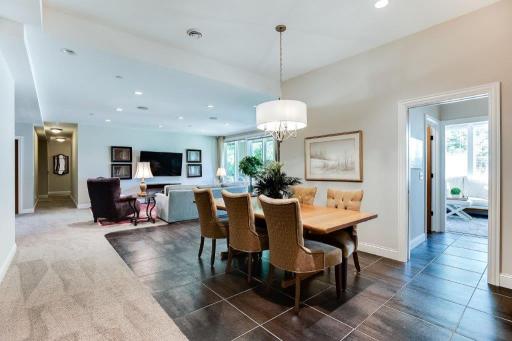2205 Wildwood Drive, Shakopee, MN 55379