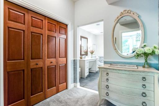 2205 Wildwood Drive, Shakopee, MN 55379