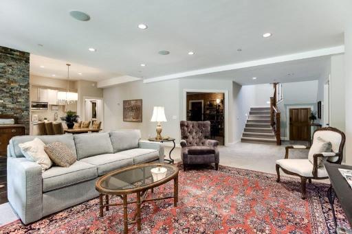 2205 Wildwood Drive, Shakopee, MN 55379