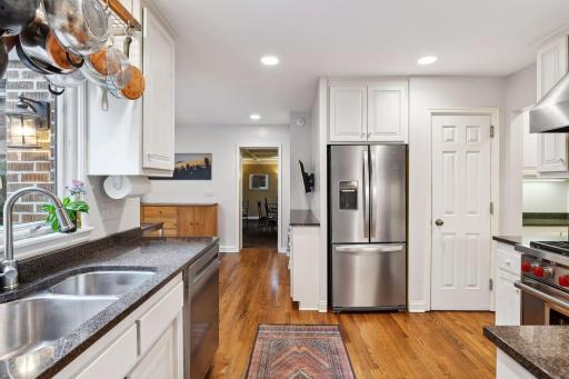 2848 WEST RIVER PKWY, Minneapolis, MN 55406