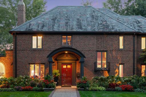 2848 WEST RIVER PKWY, Minneapolis, MN 55406