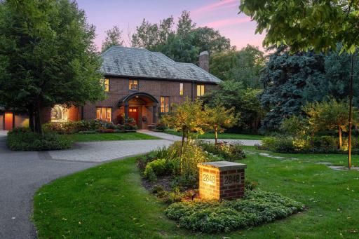 2848 WEST RIVER PKWY, Minneapolis, MN 55406
