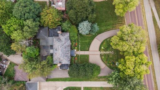 2848 WEST RIVER PKWY, Minneapolis, MN 55406