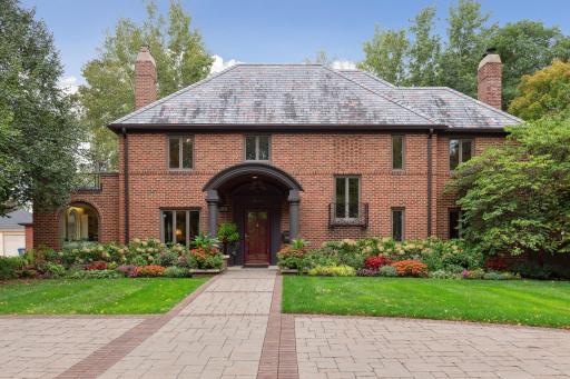 2848 WEST RIVER PKWY, Minneapolis, MN 55406