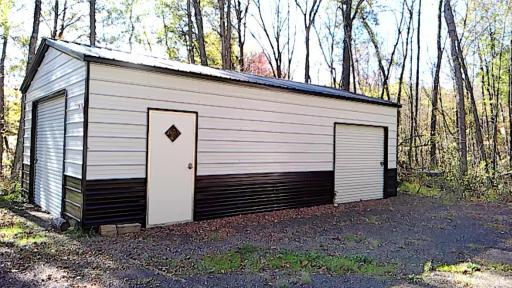 Garage storage for EVERYTHING!... fishing and hunting and all your outdoor gear. 18 x 32 with 9ft walls and breaker box.