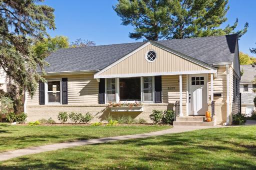 5609 Thomas Avenue S, Minneapolis, MN 55410