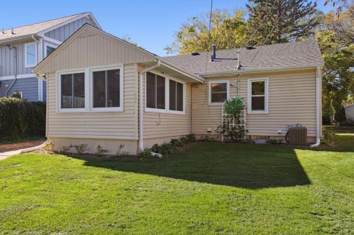 5609 Thomas Avenue S, Minneapolis, MN 55410