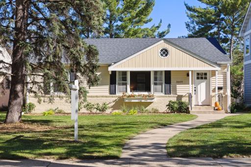5609 Thomas Avenue S, Minneapolis, MN 55410