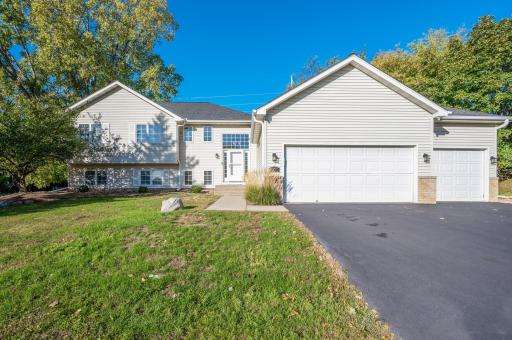 13420 Commonwealth Drive, Burnsville, MN 55337