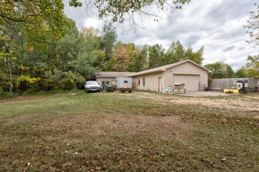 to the huge,heated,outbuilding