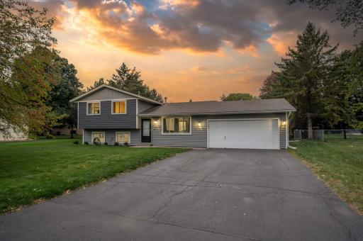 16203 Excelsior Drive, Rosemount, MN 55068