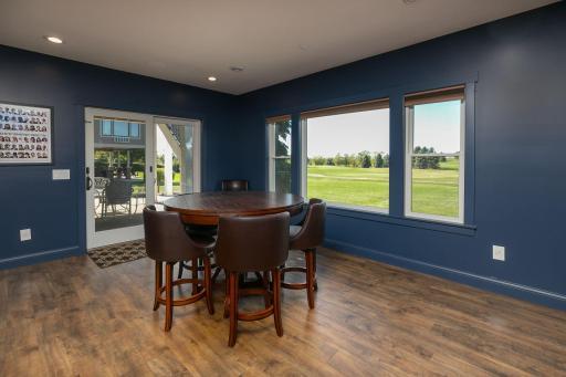 52-web-or-mls-67-Family Room.jpg