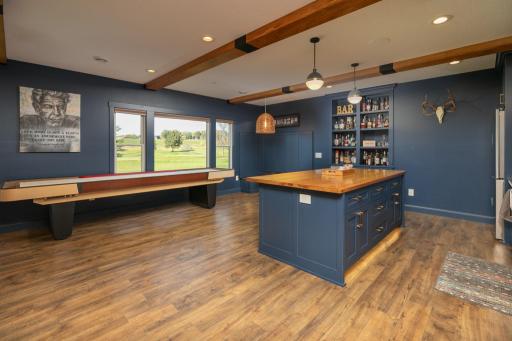 61-web-or-mls-71-Family Room.jpg