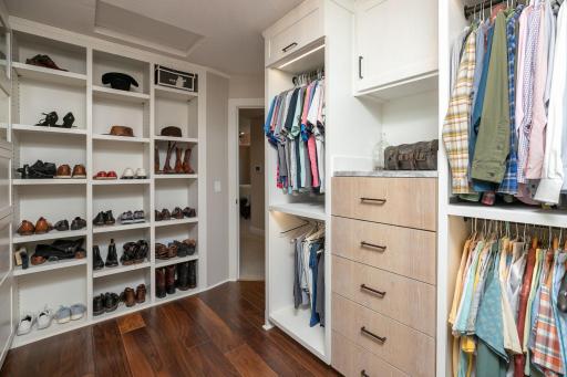 39-web-or-mls-55-Closet.jpg